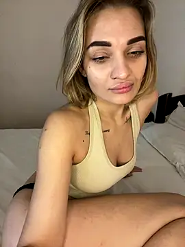 Snapshot of little_nabi chatting on December 3, 2024, 2:09 am little nabi online show from December 3, 2024, 2:09 am