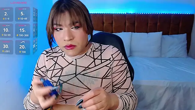 alexiaaross online show from November 20, 2025, 7:58 pm