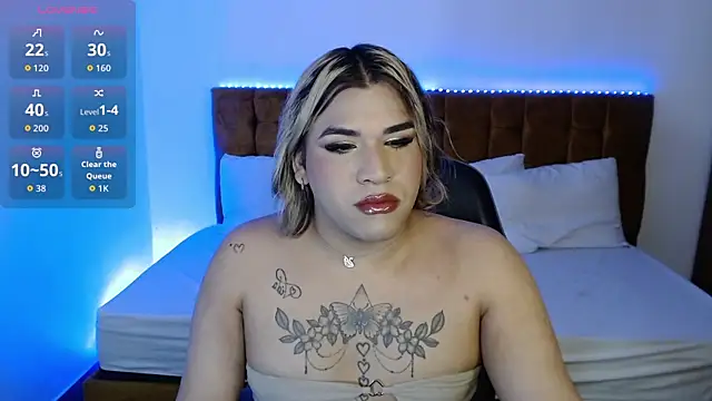 alexiaaross online show from October 28, 2025, 9:03 pm