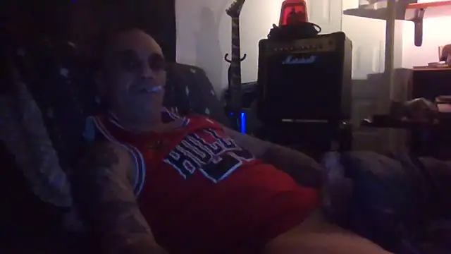 Snapshot of CandiedPompano chatting on December 4, 2025, 6:51 pm CandiedPompano online show from December 4, 2025, 6:51 pm