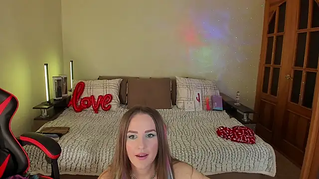 VeronikaVel online show from May 6, 2026, 9:19 pm