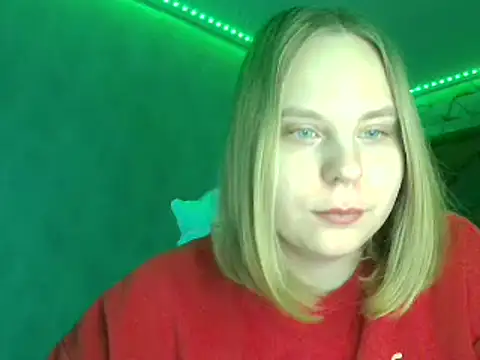 Thalia  Star online show from March 14, 2025, 5:27 am