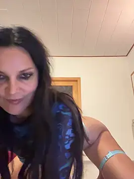 -OLYA- online show from October 30, 2025, 1:59 am