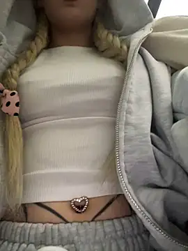 babydolll online show from November 1, 2025, 1:05 pm