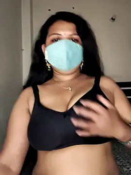 Snapshot of Dr_Chhaya chatting on April 15, 2026, 2:39 am Dr Chhaya online show from April 15, 2026, 2:39 am