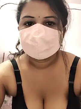 Snapshot of Dr_Chhaya chatting on June 15, 2026, 9:53 am Dr Chhaya online show from June 15, 2026, 9:53 am
