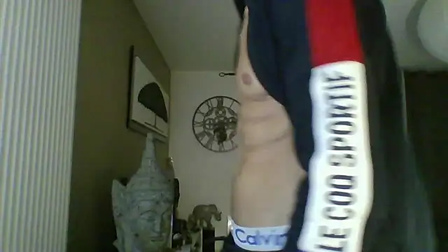 Snapshot of ApollonFit_x69 chatting on February 2, 2025, 7:14 pm ApollonFit x69 online show from February 2, 2025, 7:14 pm