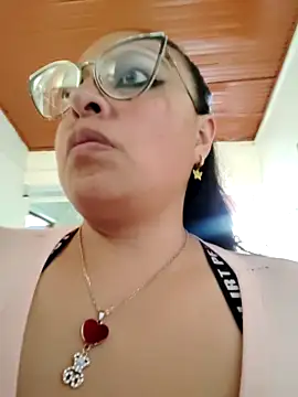 Dominique Montenegro online show from February 18, 2025, 7:19 pm