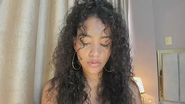 AntonellaHall  online show from March 13, 2026, 7:19 pm