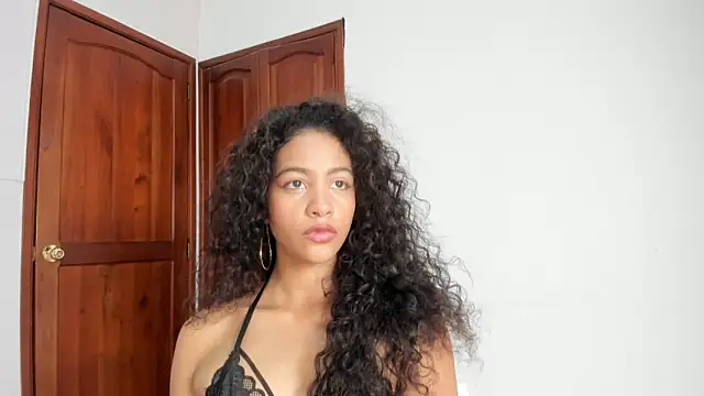 AntonellaHall  online show from March 28, 2026, 6:20 pm