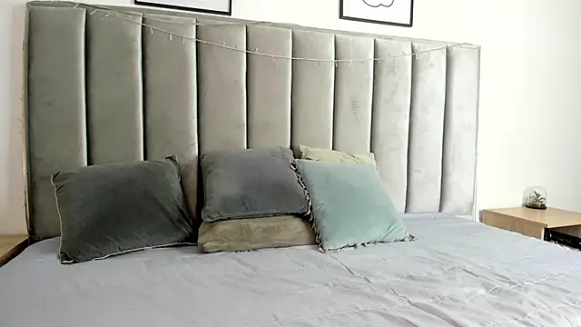 Snapshot of Laiia_Page chatting on March 17, 2025, 2:56 pm Laiia Page online show from March 17, 2025, 2:56 pm