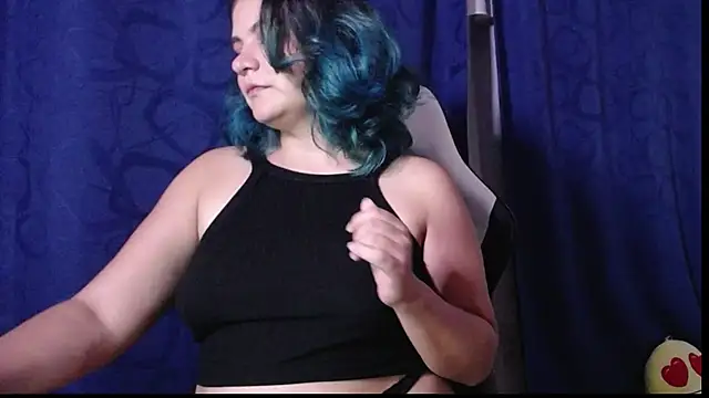 Snapshot of gigiqueen_18 chatting on November 19, 2025, 3:39 am gigiqueen 18 online show from November 19, 2025, 3:39 am