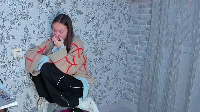 Snapshot of EllaSky_xoxo chatting on December 1, 2025, 8:10 pm EllaSky xoxo online show from December 1, 2025, 8:10 pm