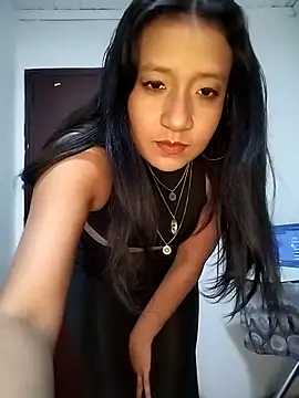 Snapshot of cami_victoria chatting on February 9, 2026, 7:12 pm cami victoria online show from February 9, 2026, 7:12 pm