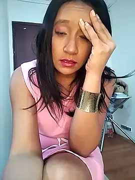 Snapshot of cami_victoria chatting on September 18, 2025, 7:17 pm cami victoria online show from September 18, 2025, 7:17 pm