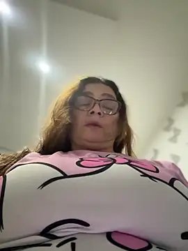 Snapshot of AntonellaAlondra4 chatting on November 12, 2025, 2:59 am AntonellaAlondra4 online show from November 12, 2025, 2:59 am