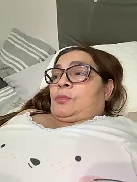 Snapshot of AntonellaAlondra4 chatting on November 25, 2025, 2:23 am AntonellaAlondra4 online show from November 25, 2025, 2:23 am