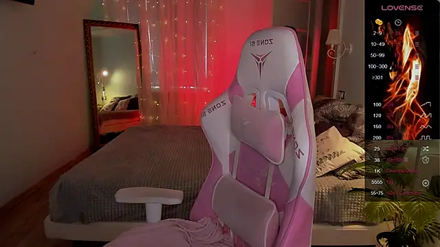 AdeleRoberts online show from April 17, 2026, 2:03 am