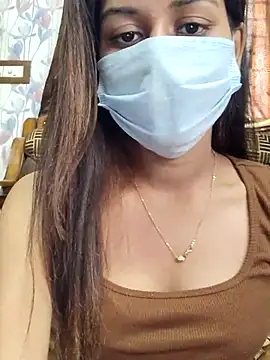 its sophiaa online show from March 10, 2025, 10:07 am