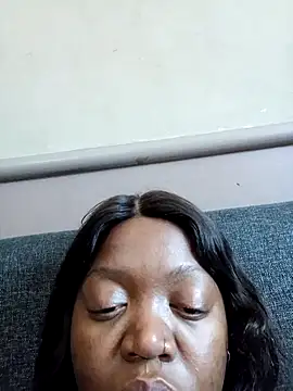 Snapshot of slimcate91 chatting on October 16, 2025, 12:02 pm slimcate91 online show from October 16, 2025, 12:02 pm