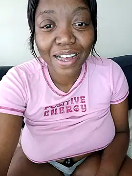 Snapshot of slimcate91 chatting on October 11, 2025, 2:07 pm slimcate91 online show from October 11, 2025, 2:07 pm