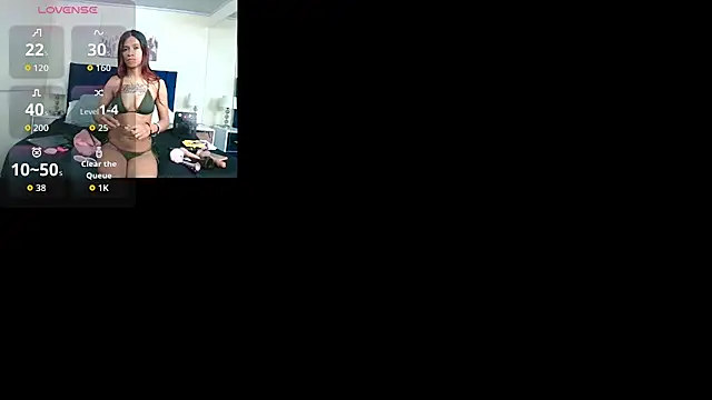 Snapshot of IssabellaJones chatting on November 22, 2025, 3:49 am IssabellaJones online show from November 22, 2025, 3:49 am