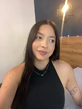 NathRossi online show from February 22, 2025, 11:03 pm