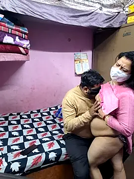 bobbyronak online show from October 28, 2025, 10:14 am