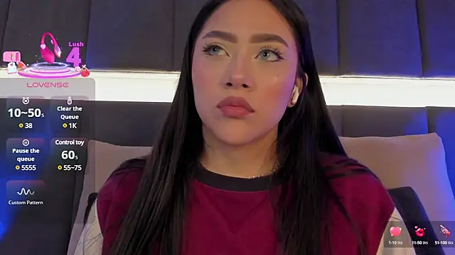 Snapshot of nicolle_pierce chatting on March 21, 2025, 12:50 pm nicolle pierce online show from March 21, 2025, 12:50 pm