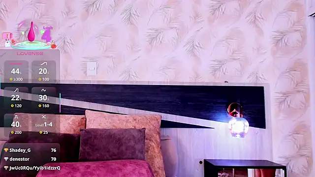 Snapshot of nicolle_pierce chatting on December 4, 2025, 1:21 pm nicolle pierce online show from December 4, 2025, 1:21 pm