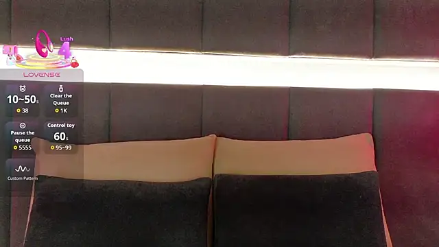 Snapshot of nicolle_pierce chatting on November 20, 2025, 2:07 pm nicolle pierce online show from November 20, 2025, 2:07 pm