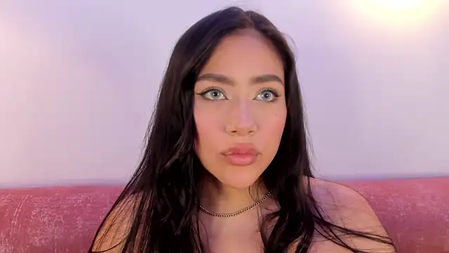 Snapshot of nicolle_pierce chatting on December 21, 2025, 4:19 pm nicolle pierce online show from December 21, 2025, 4:19 pm