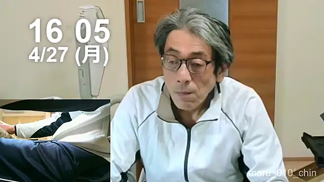Snapshot of mama010-chan chatting on April 27, 2026, 7:06 am mama010-chan online show from April 27, 2026, 7:06 am
