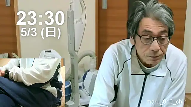 Snapshot of mama010-chan chatting on May 3, 2026, 2:31 pm mama010-chan online show from May 3, 2026, 2:31 pm