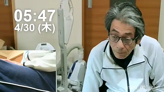 Snapshot of mama010-chan chatting on April 29, 2026, 8:48 pm mama010-chan online show from April 29, 2026, 8:48 pm