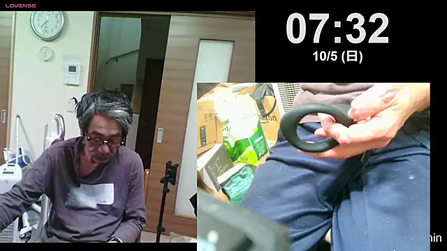 mama010-chan online show from October 4, 2025, 10:33 pm