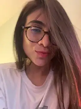 Snapshot of MariaIsabella8 chatting on March 18, 2025, 6:06 pm MariaIsabella8 online show from March 18, 2025, 6:06 pm