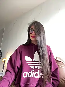 Snapshot of MariaIsabella8 chatting on March 6, 2025, 2:08 pm MariaIsabella8 online show from March 6, 2025, 2:08 pm