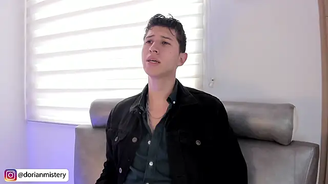 Dorianmistery2322  online show from March 26, 2026, 7:23 pm