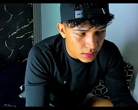 Snapshot of jamescurli_ chatting on September 12, 2025, 11:48 pm jamescurli  online show from September 12, 2025, 11:48 pm