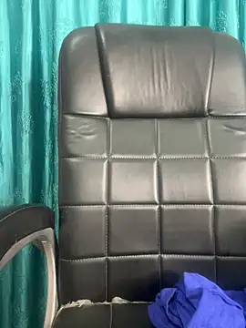 Snapshot of poision51 chatting on February 8, 2026, 2:09 am poision51 online show from February 8, 2026, 2:09 am