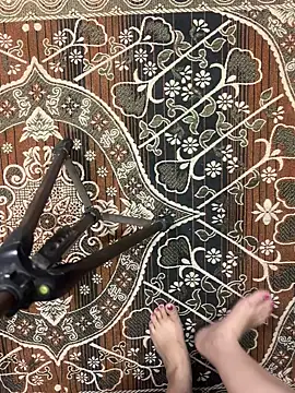 Snapshot of poision51 chatting on December 4, 2025, 7:29 am poision51 online show from December 4, 2025, 7:29 am