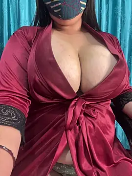 Snapshot of poision51 chatting on February 24, 2026, 9:54 am poision51 online show from February 24, 2026, 9:54 am