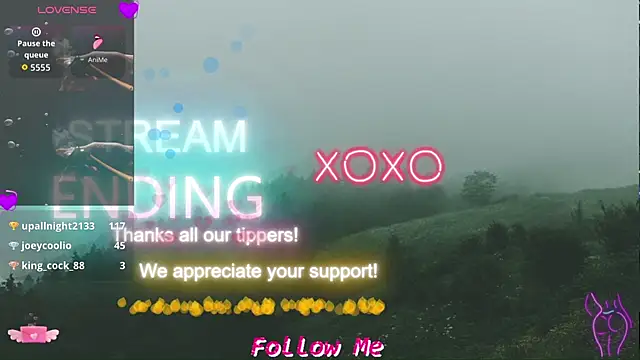 Snapshot of QueenYsuRey chatting on October 22, 2025, 4:50 pm QueenYsuRey online show from October 22, 2025, 4:50 pm