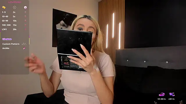 miacarperr1 online show from March 31, 2026, 9:17 pm