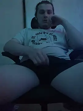 Lilian 701 online show from April 19, 2026, 9:06 pm