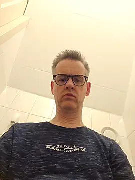 Snapshot of Hectorthyssen1 chatting on June 9, 2026, 3:24 pm Hectorthyssen1 online show from June 9, 2026, 3:24 pm