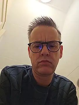 Snapshot of Hectorthyssen1 chatting on February 1, 2026, 7:01 pm Hectorthyssen1 online show from February 1, 2026, 7:01 pm