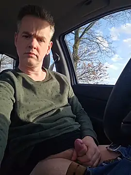 Snapshot of Hectorthyssen1 chatting on March 12, 2026, 3:38 pm Hectorthyssen1 online show from March 12, 2026, 3:38 pm