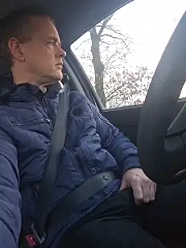 Snapshot of Hectorthyssen1 chatting on February 2, 2026, 3:55 pm Hectorthyssen1 online show from February 2, 2026, 3:55 pm